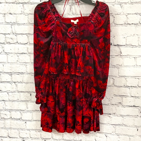 CHELSEA AND VIOLET 2 PIECE SKIRT SET.    NWT GIRLS SIZE MEDIUM - Picture 1 of 8